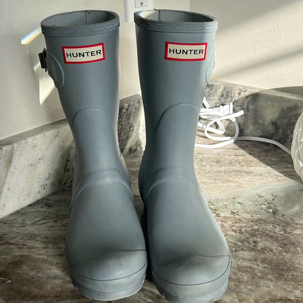Baby blue short Hunter rain boots